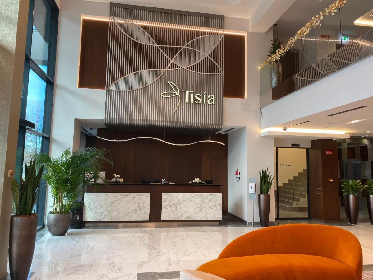Tisia Hotel & Spa Tiszaújváros Exterior foto